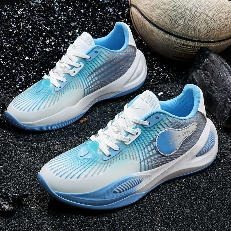 Sneakers Sky Blue Size Uk 7