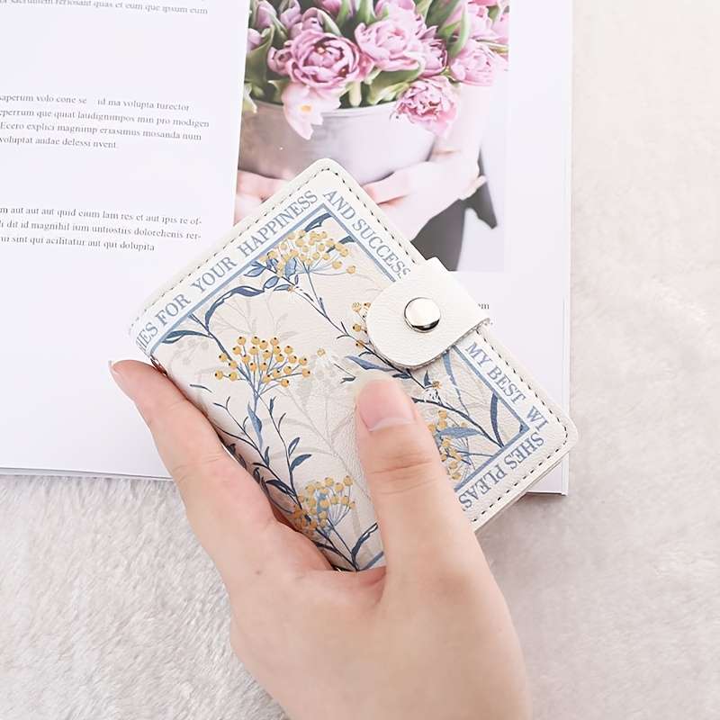 Elegant Large Capacity Card Holder Faux Leather Bi-Fold Wallet With Snap Closure Multi-Car