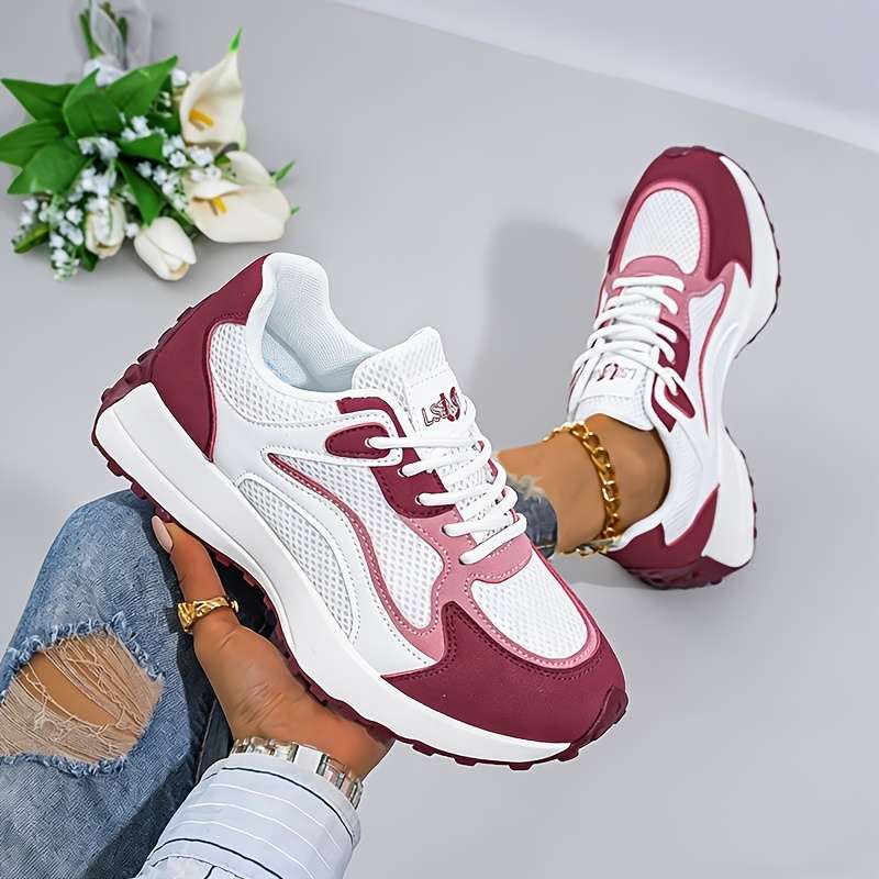 Women S Sneakers Color White Red Sizeuk 9