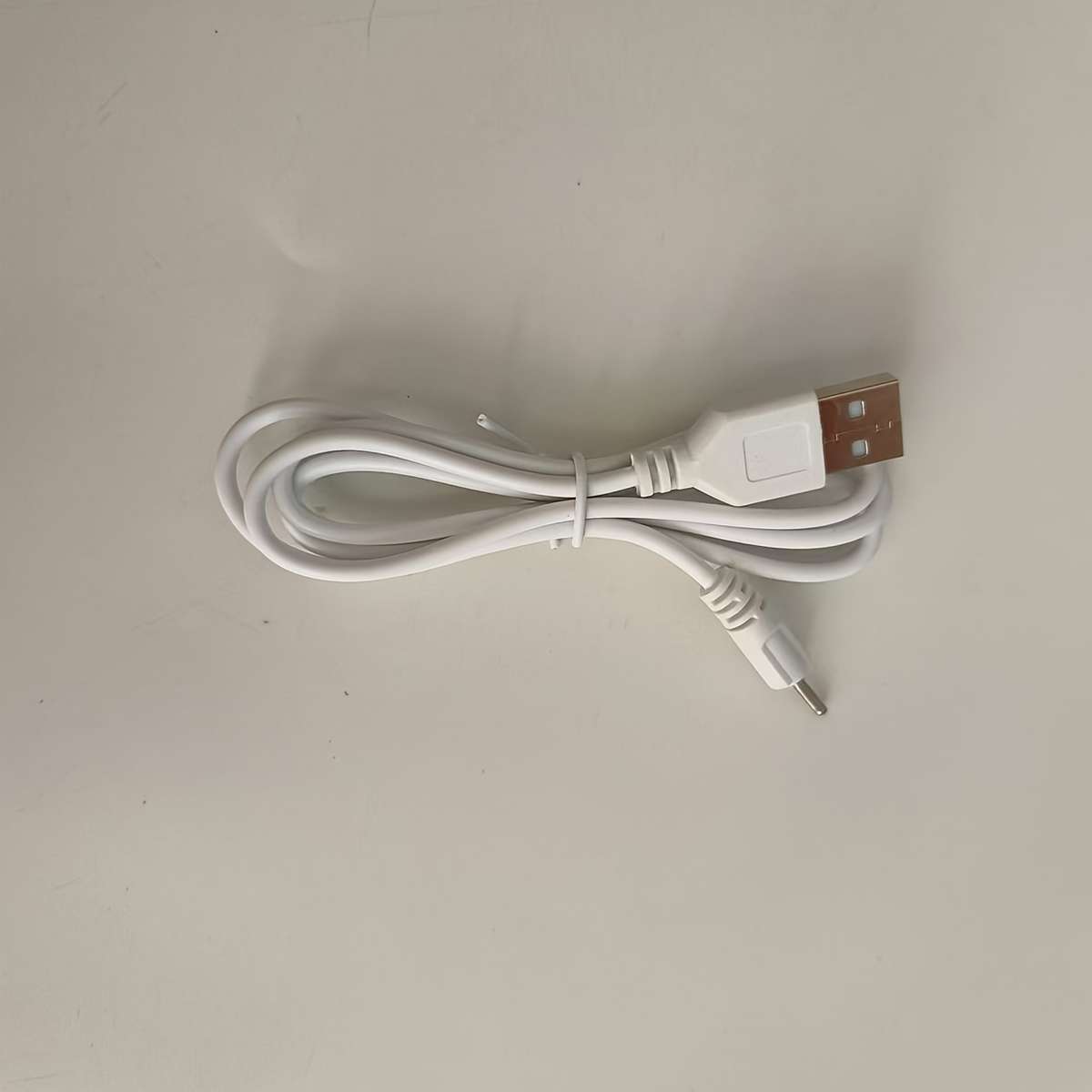 1 x Dc Power Plug Usb A To Dc 2.0mm x 0.6mm 5V Dc 2.0x0.6mm Barrel Jack Charging Power Supply