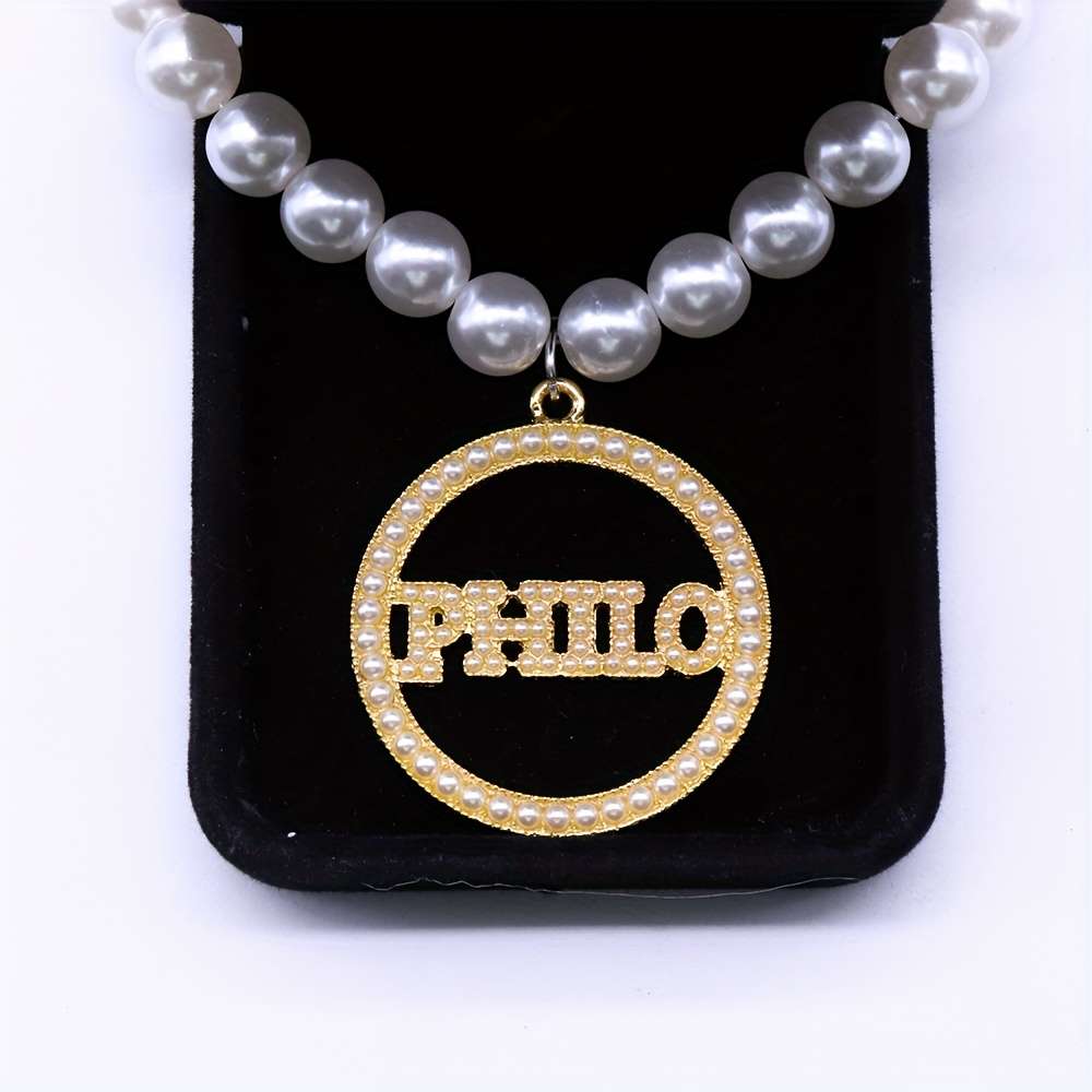 Womens Necklace Model Philo