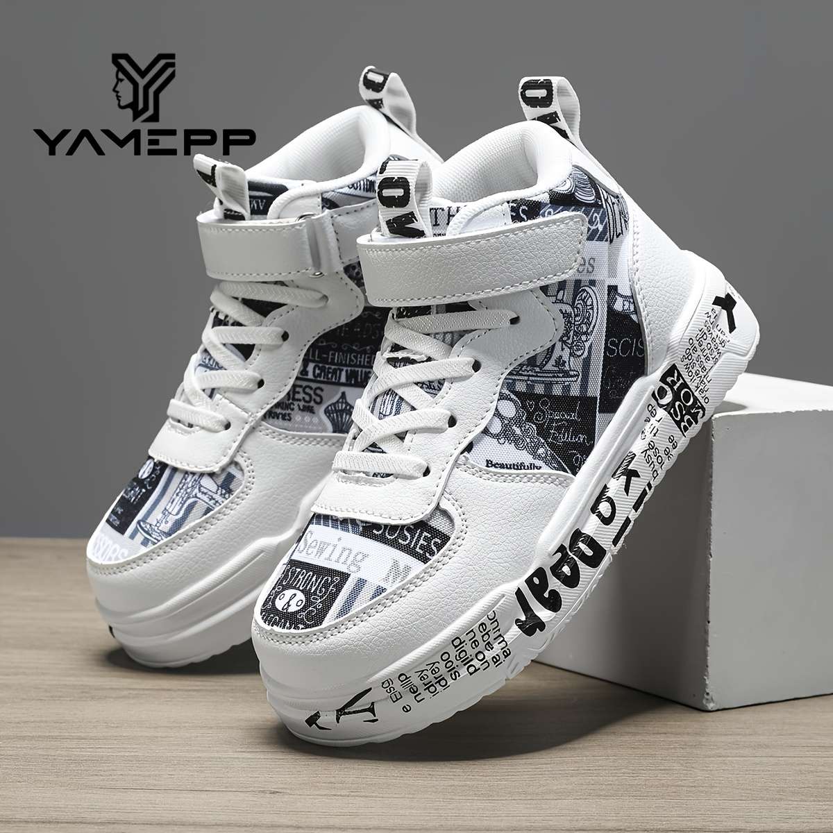 Sneakers Color White And Black Sizeuk 5 Big Kid