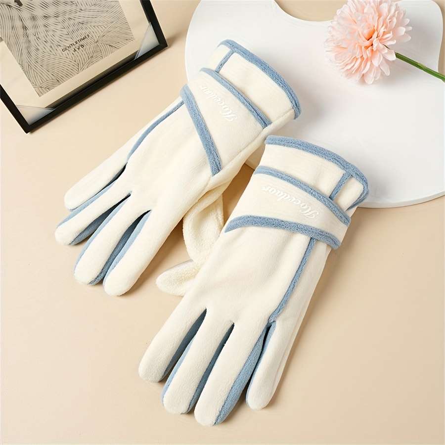 Gloves Color Blue