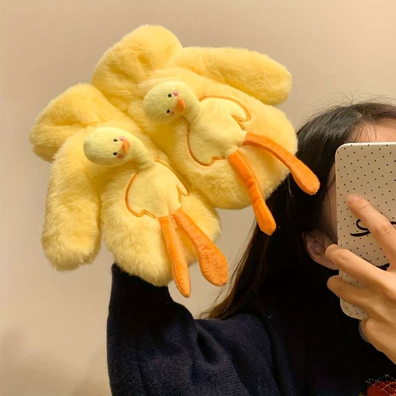 Winter Gloves Color Yellow To Duckling