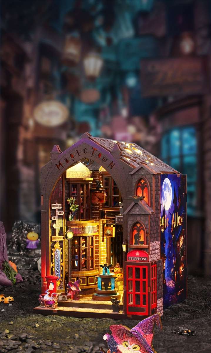 3D Model Desktop Ornament Style Magic Alley