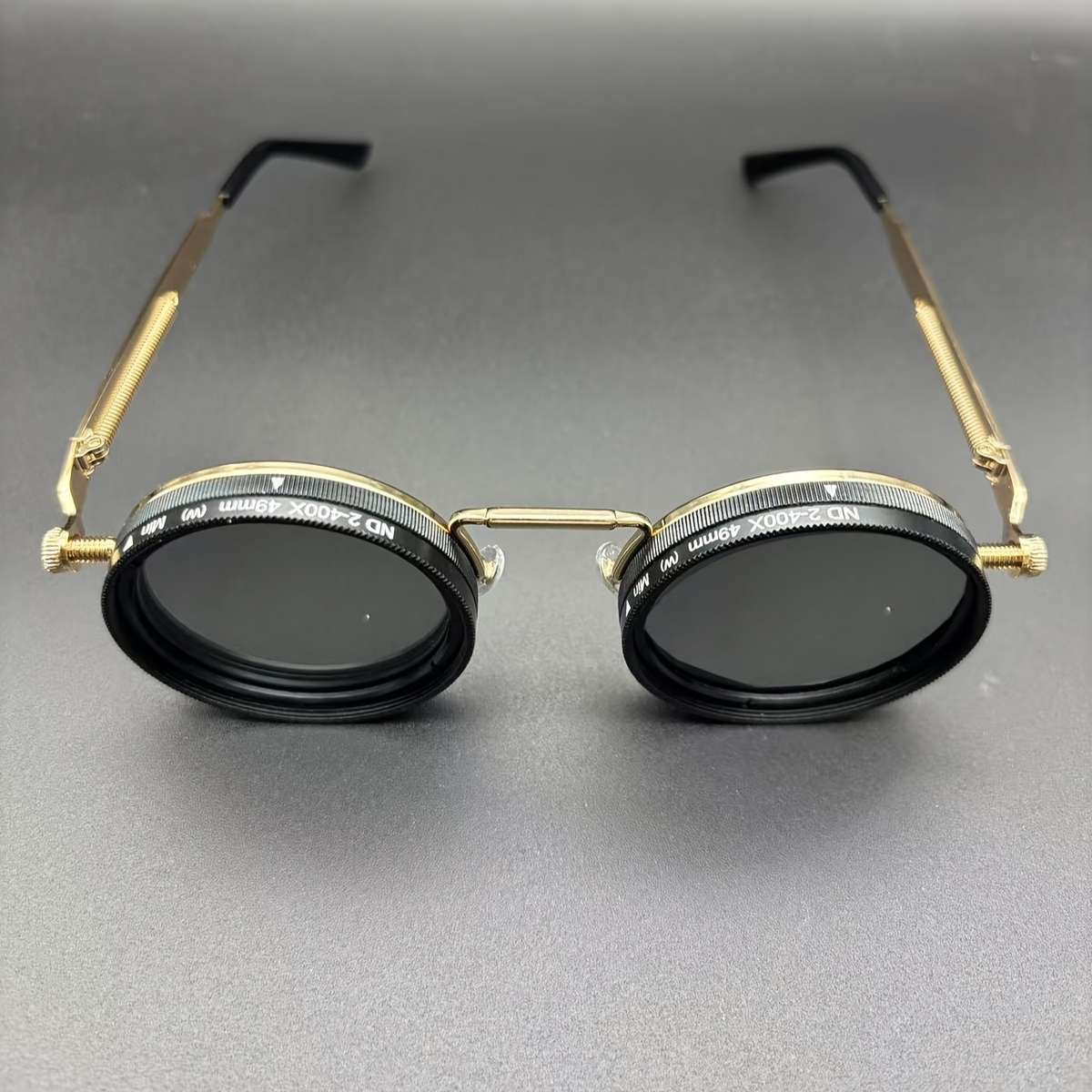 Glasses Color Crimson