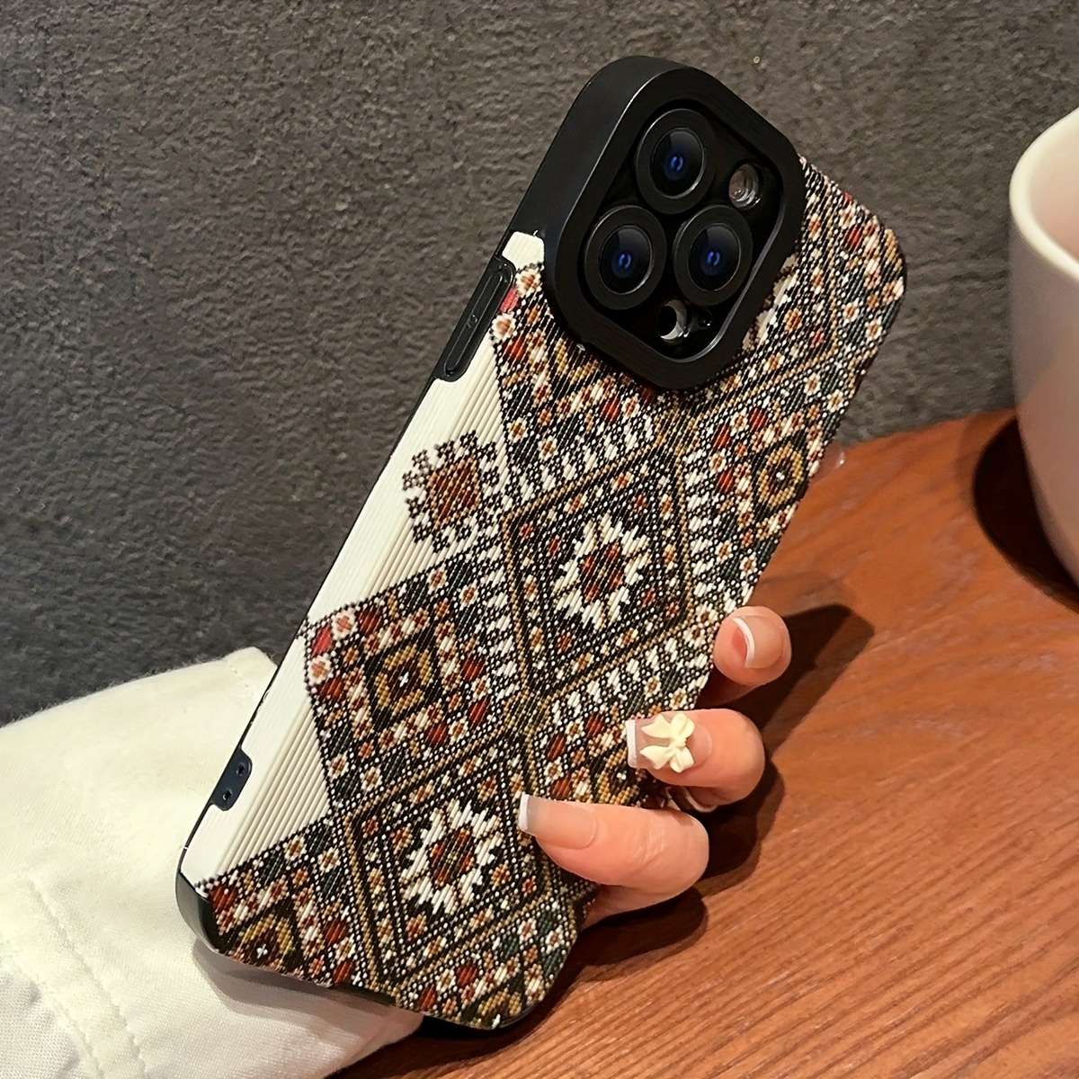 1Pc Mixed Color  For iPhone 12 Lace Pattern Phone Case