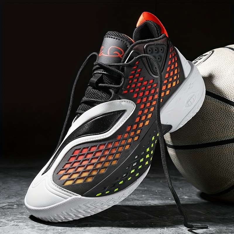 Sneakers Black And White Size Uk 7