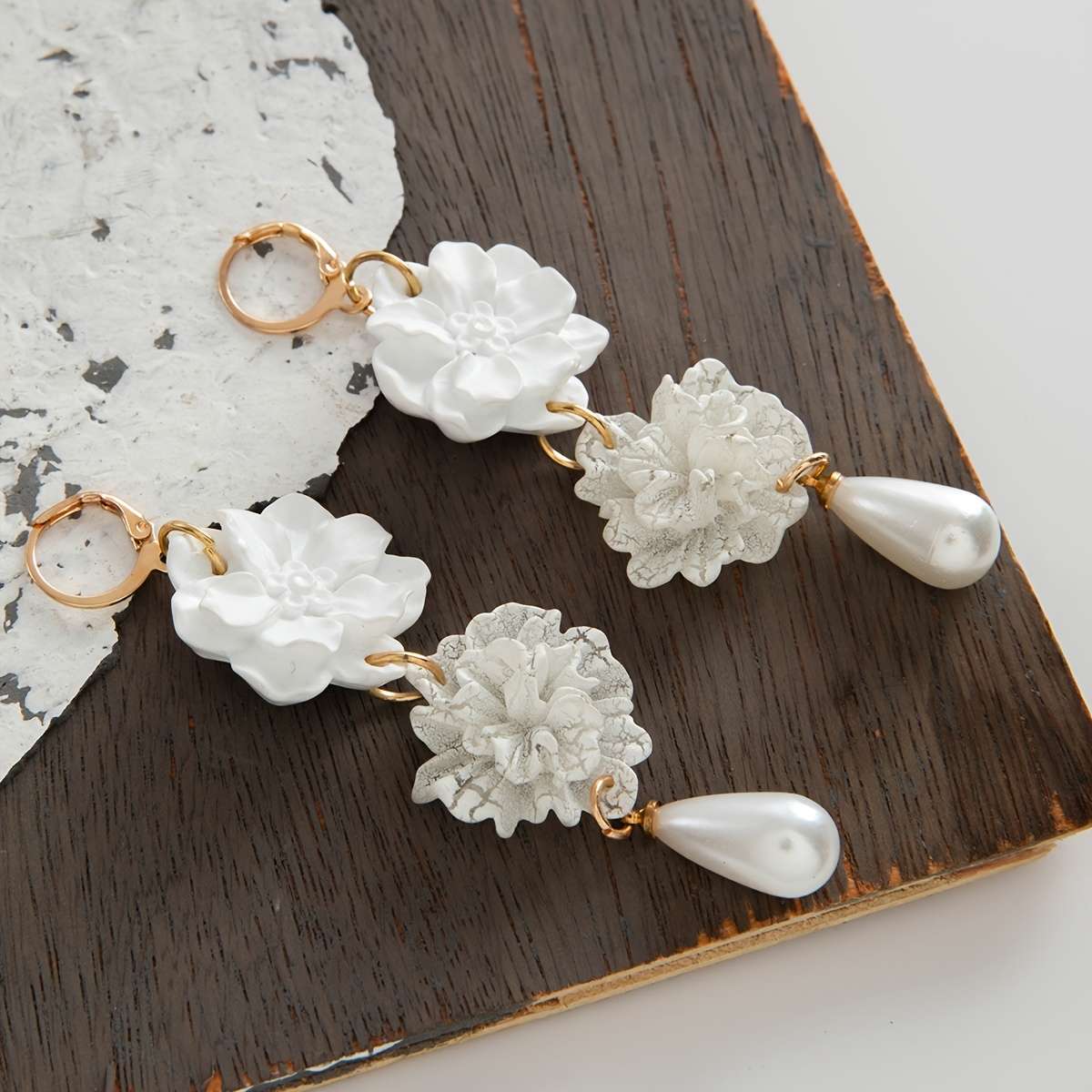 Women S Earrings Color 27212 White