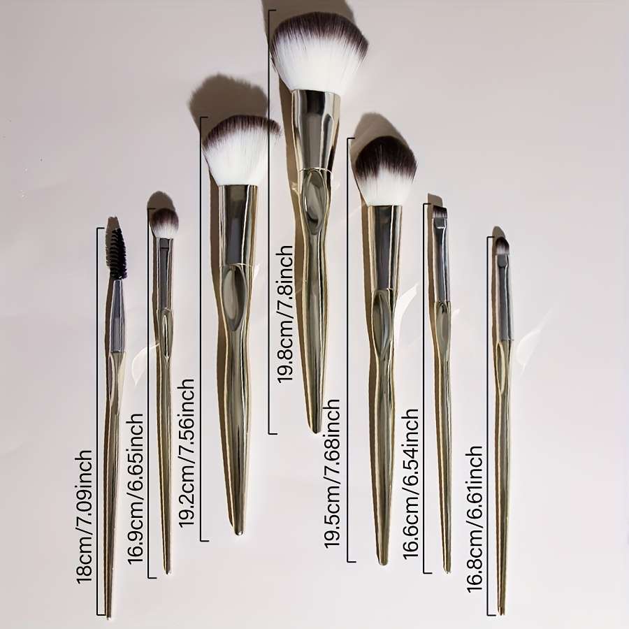 Makeup Brush Set Color 7Pcs Light Golden