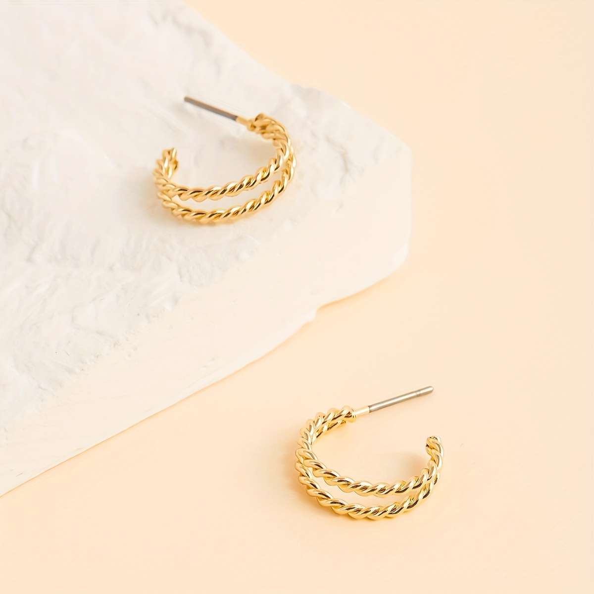 Women S Earrings Items Earrings Quantity 2Pcs