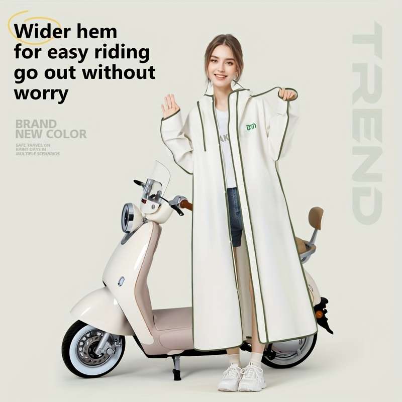 Raincoat White Size M