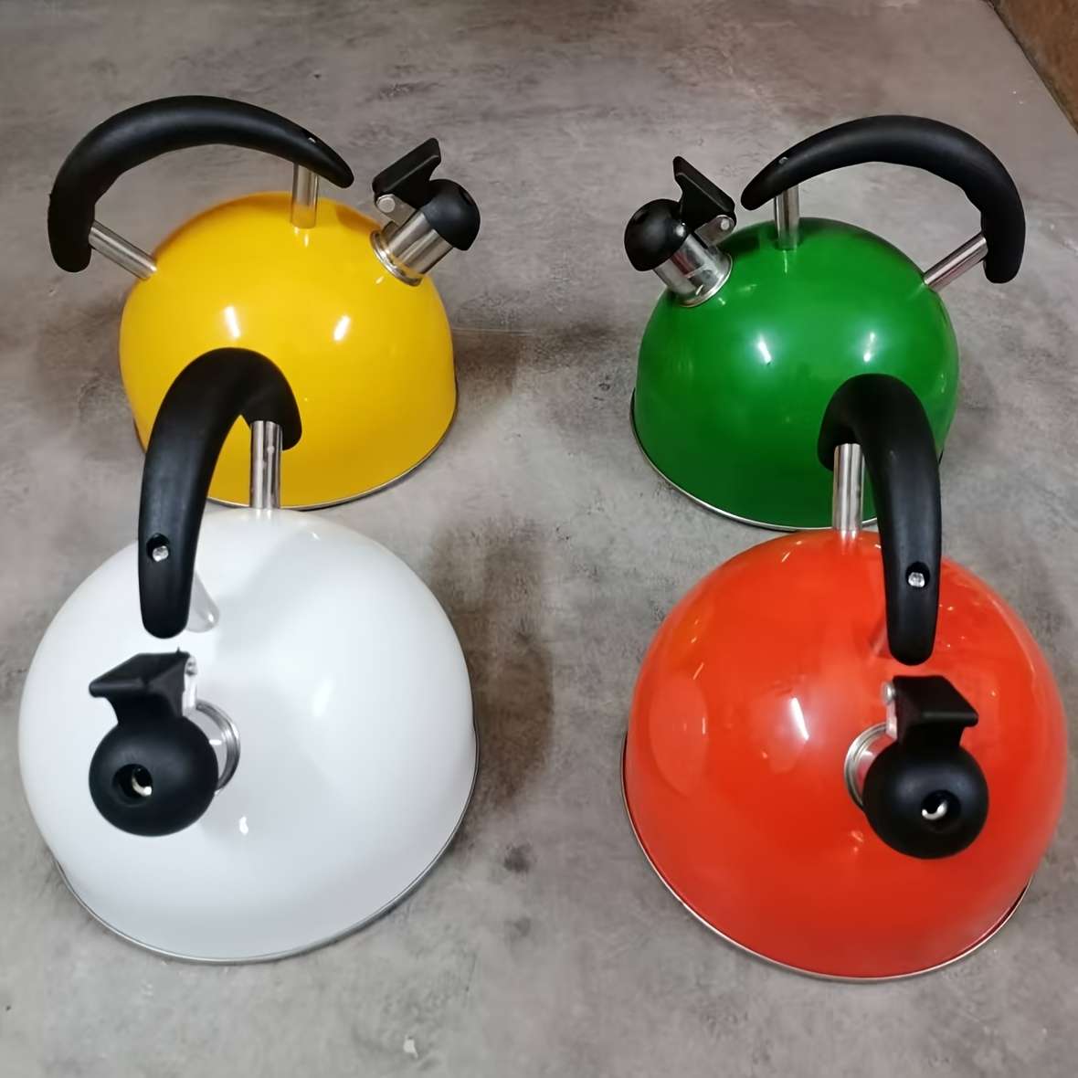 Kettle Color Red Capacity2.0L