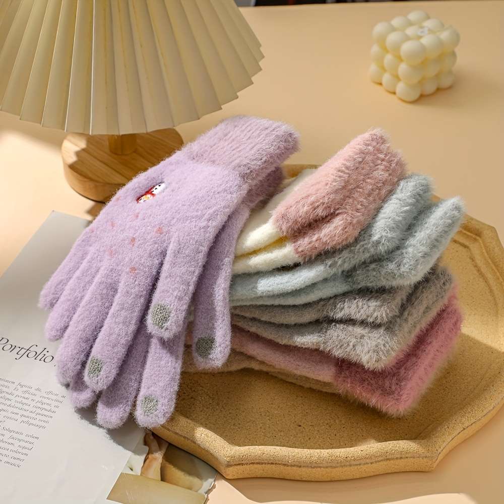 Winter Gloves Color White