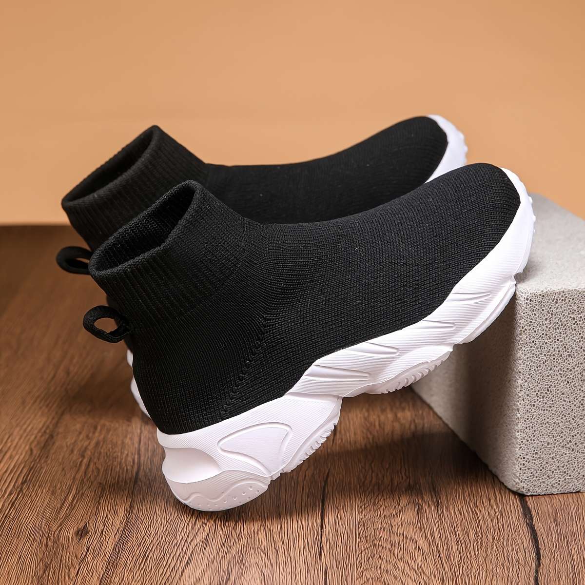 Sneakers Color Beige Sizeuk 2 Big Kid