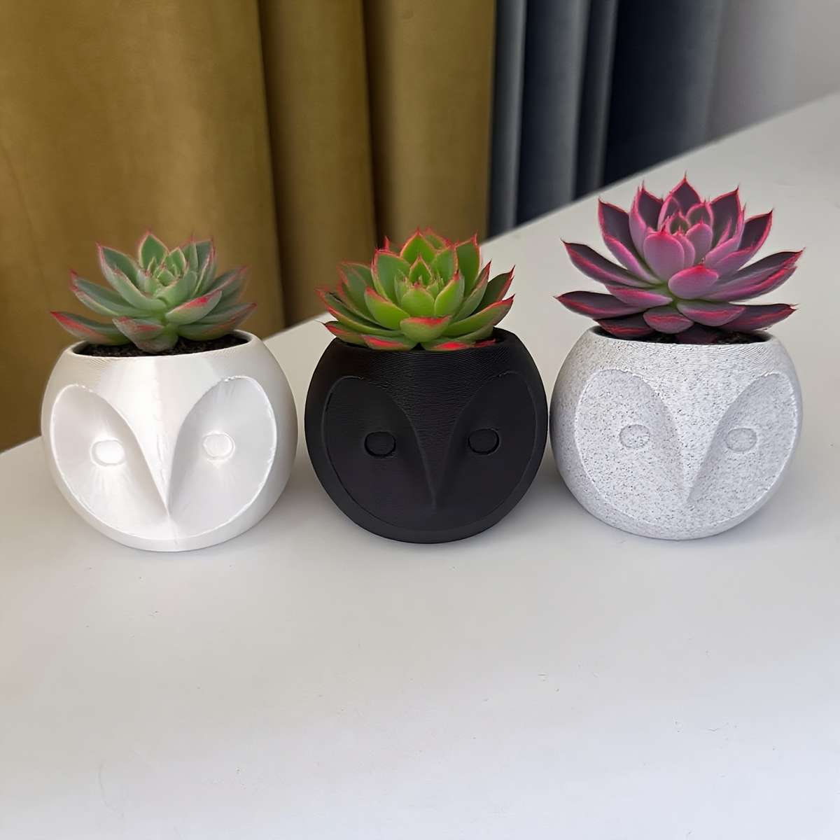 Flowerpot Color Owl Planter   Black