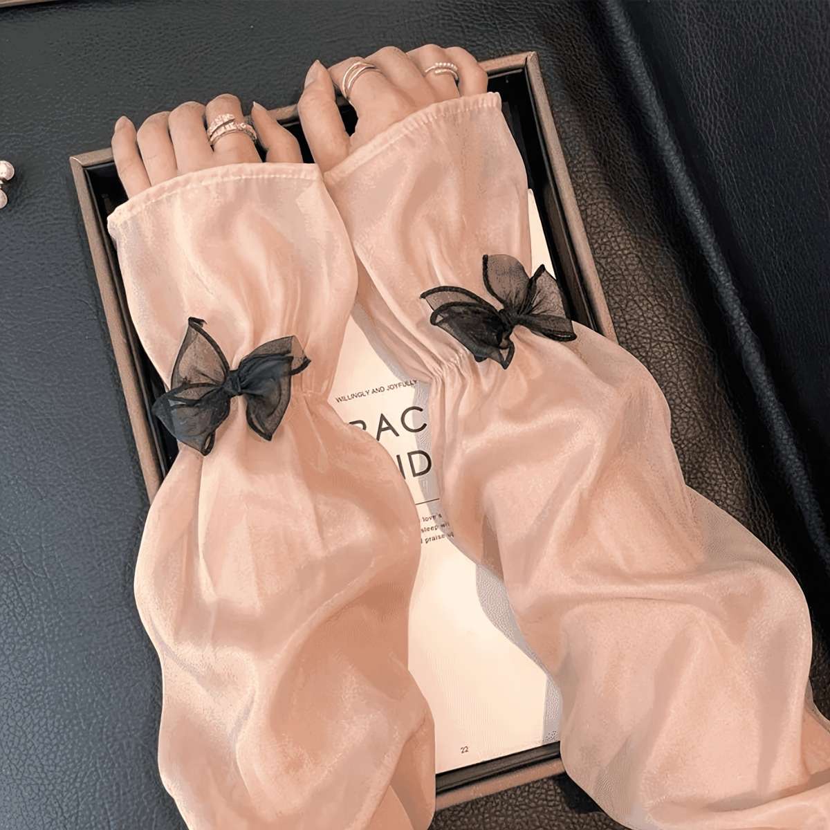 2Pcs High Permance Pair Bowknot
