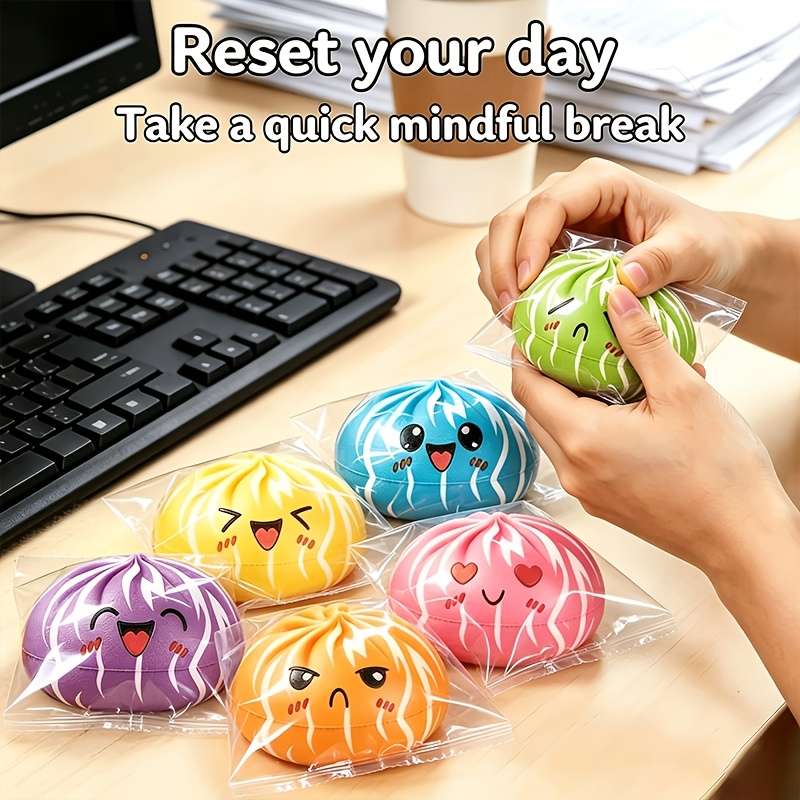 Squeezable Toys Model 2Pcs 1 Steamed Bun 1 Steamer Random Colors Items Steamed Bun And Steamer Set