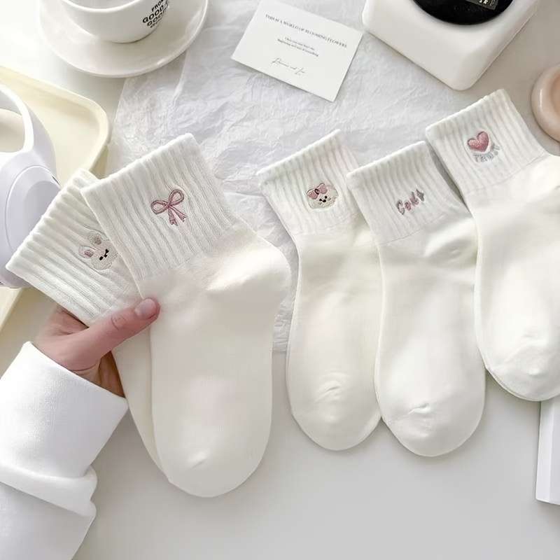 Women S Socks Color White Size Onesize
