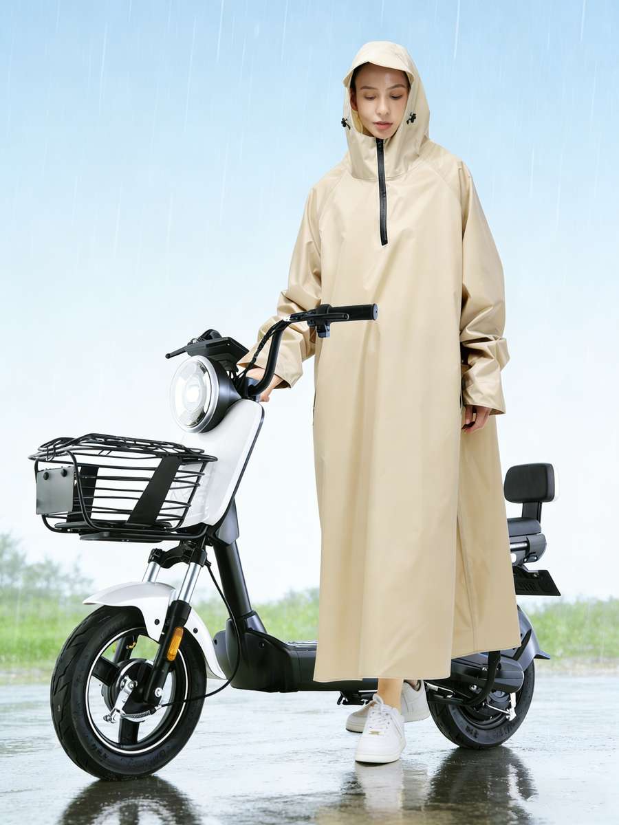 Raincoat White Size 2Xl