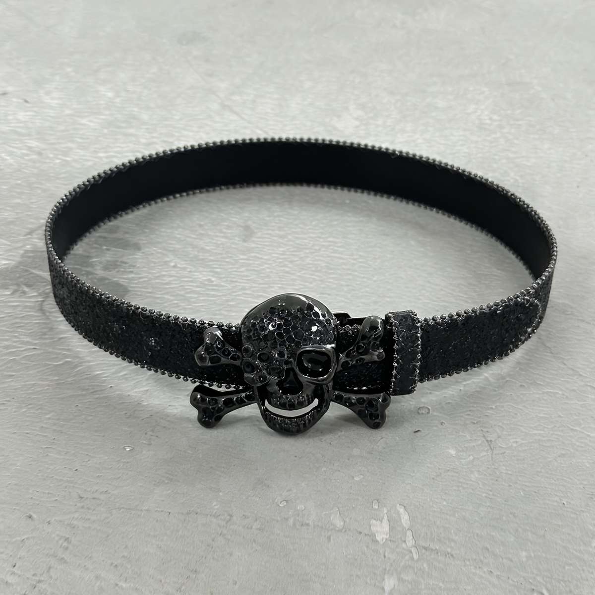 Belt Color Texture Silvery Size 112Cm