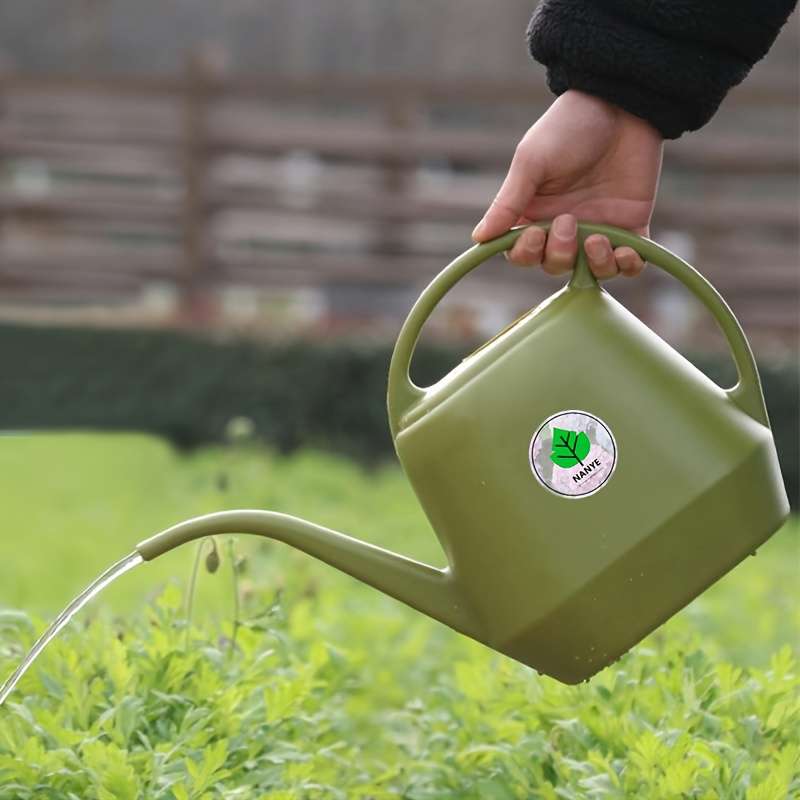 Large Capacity Plastic Watering Can 2L Set