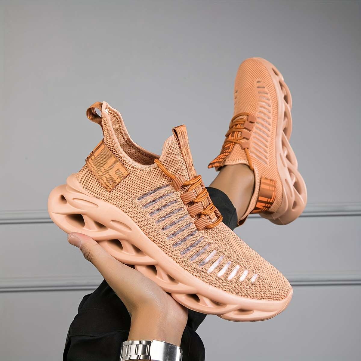 Sneakers Color Black Sizeuk 6