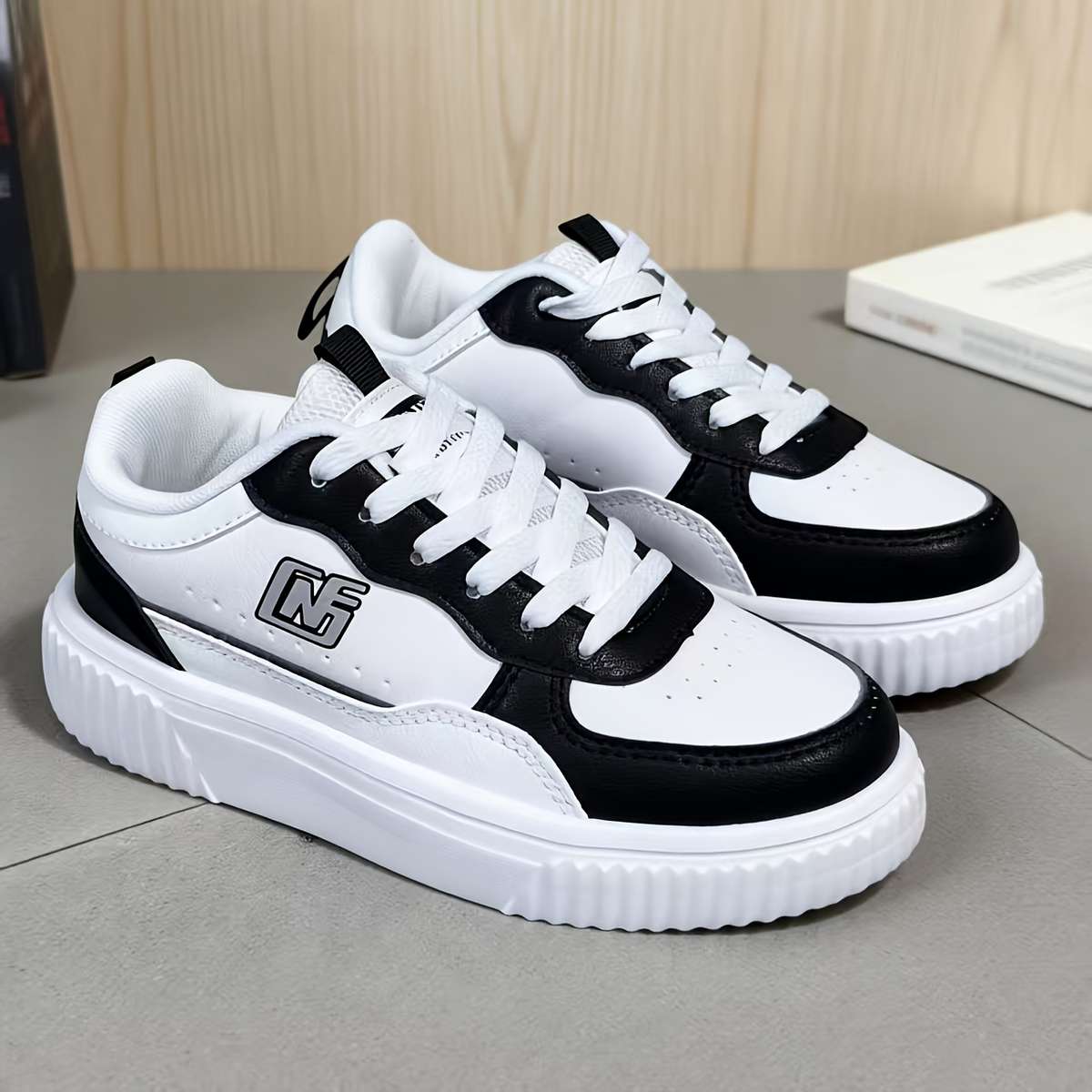 Sneakers Color All White Sizeuk 7