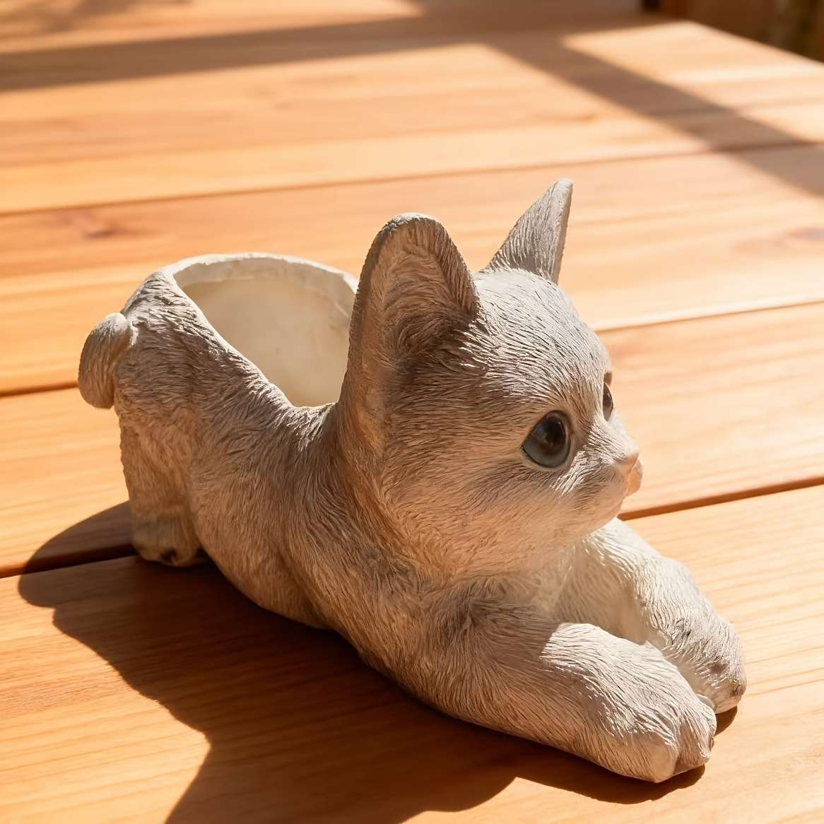 Flowerpot Color Lying Cat Gray