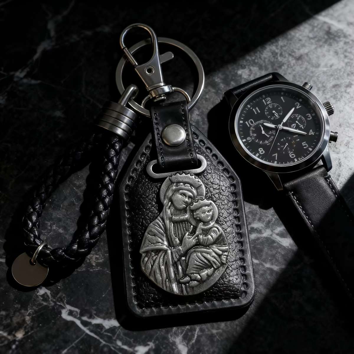 Keychain Ornament Color Black Keychain S
