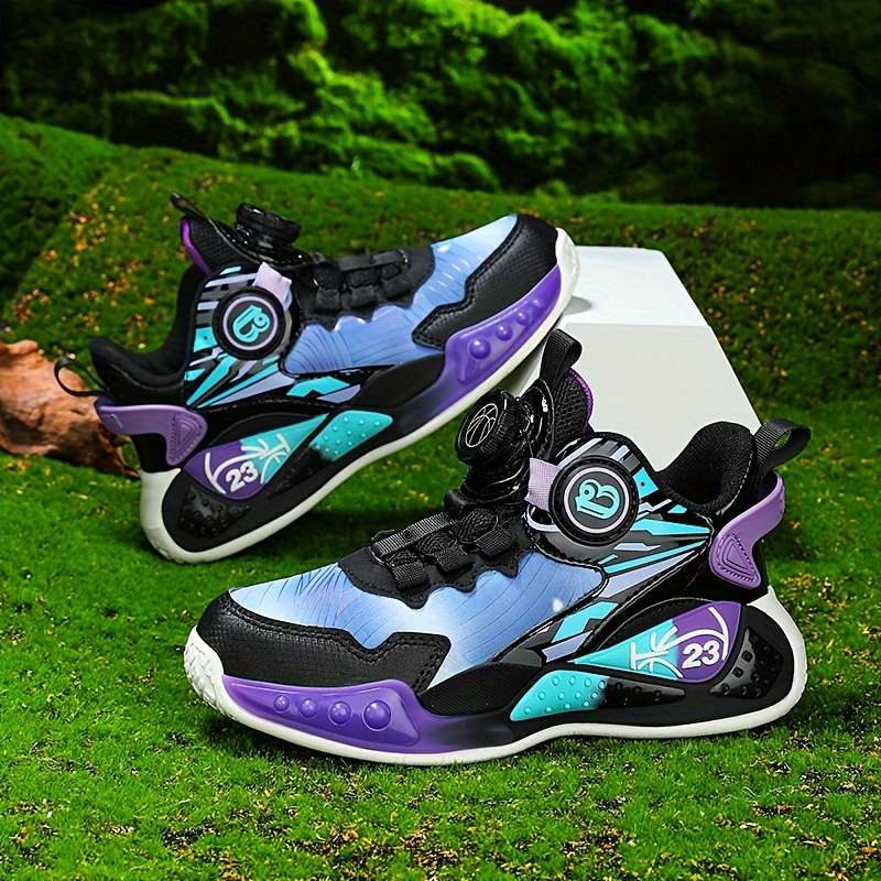 Sneakers Blue Size Uk 7 Big Kid