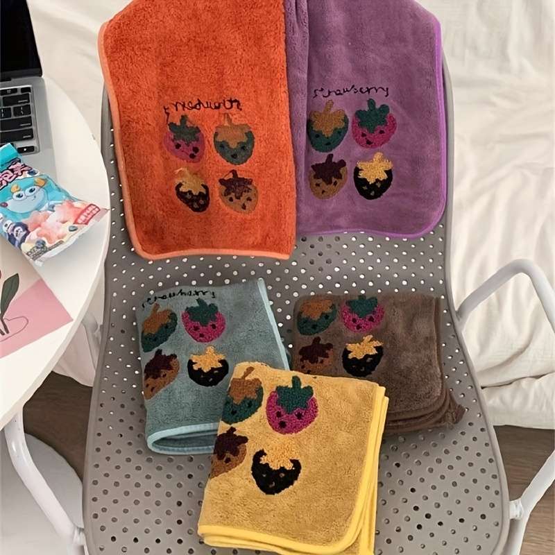 Towel Color Pack Of 5 Strawberry Embroidered Towels
