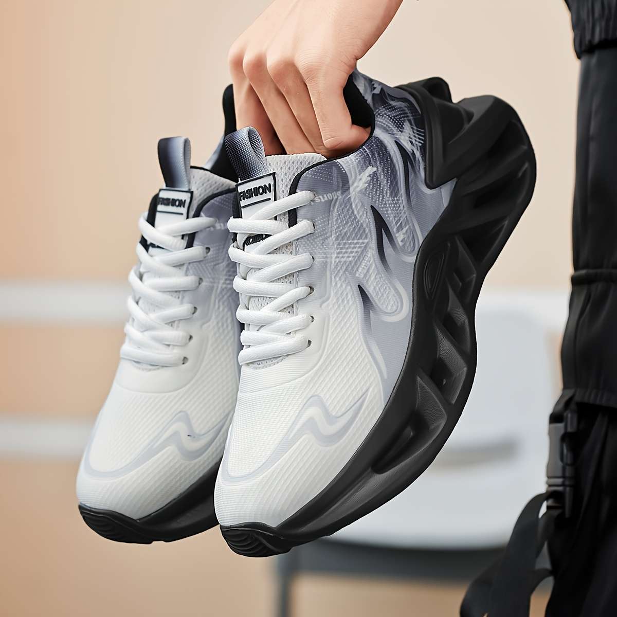 Sneakers Color Black Sizeuk 7.5