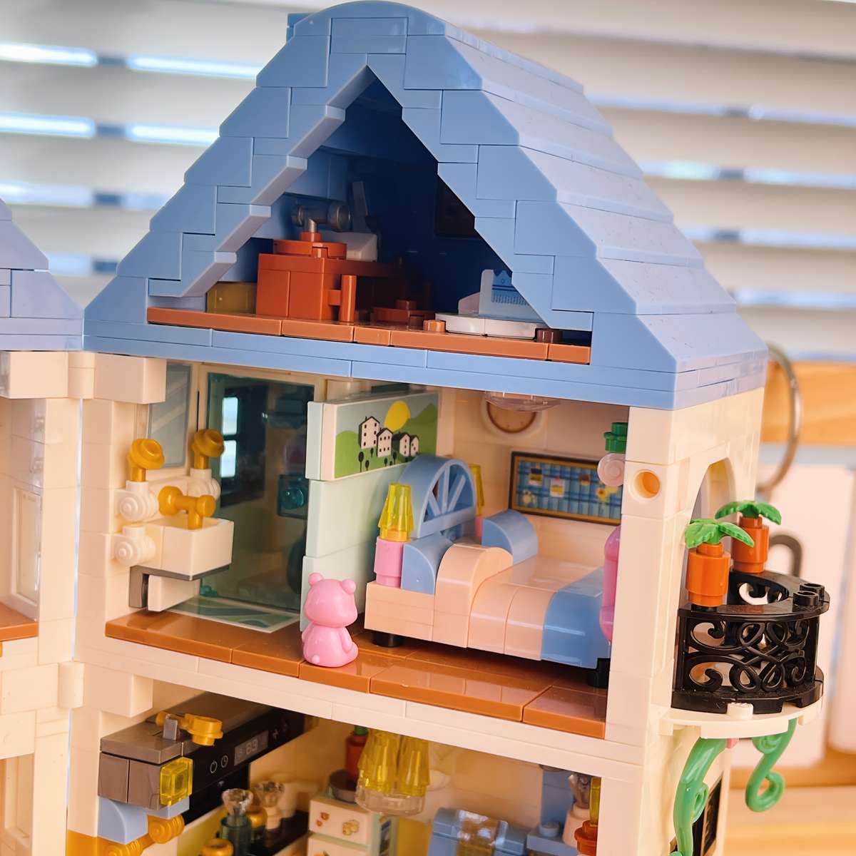 Building Toy Architectural Model Toy Set Model Large Townhouse Building Blocks   1092Pcs