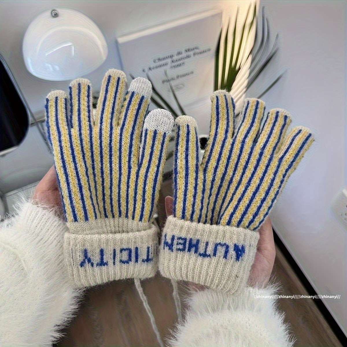 Gloves Quantity 2Pcs