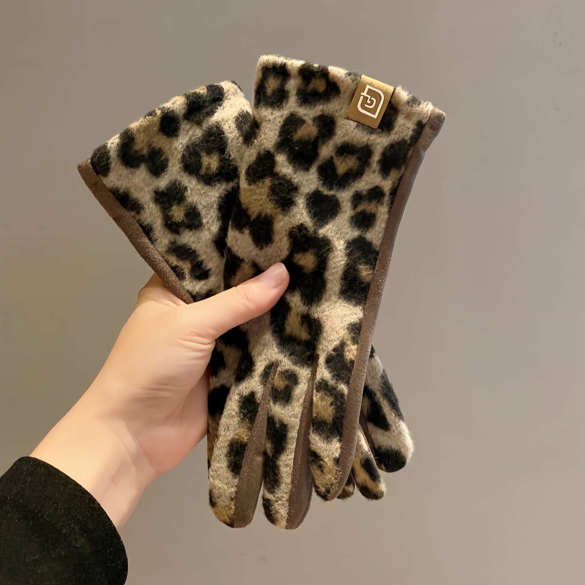 Winter Gloves Items Leopard Coffee