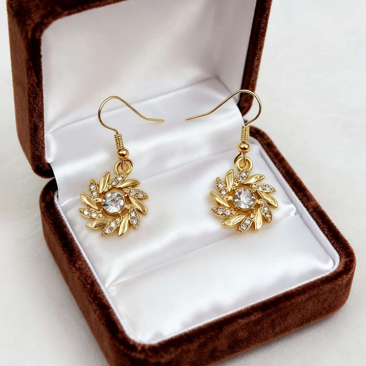 Women S Earrings Items Earrings Quantity 2Pcs
