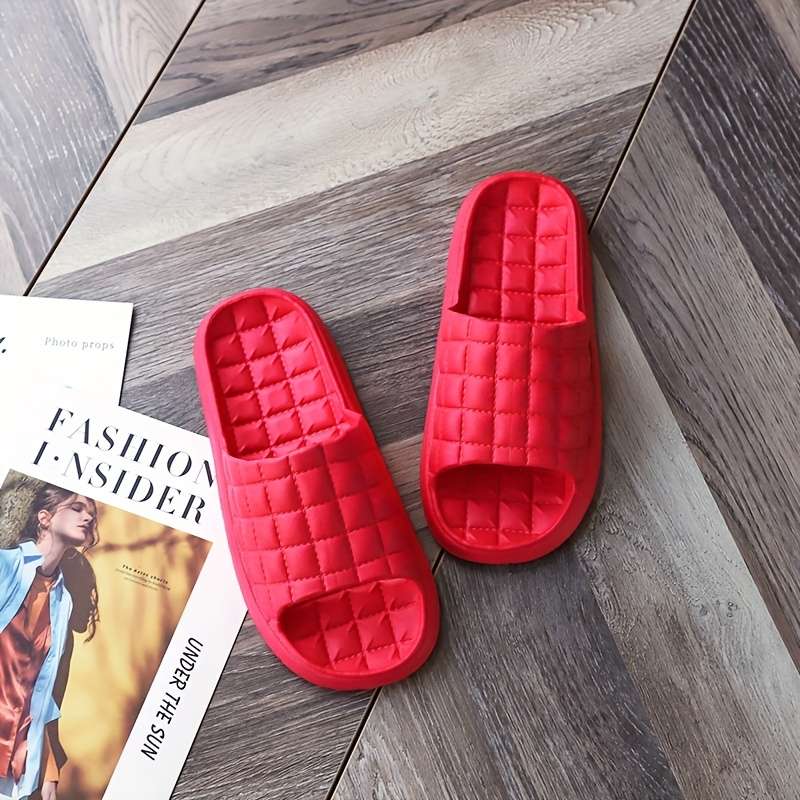 Men Slippers Summer Style  Red  Size Uk 4.5 To 5