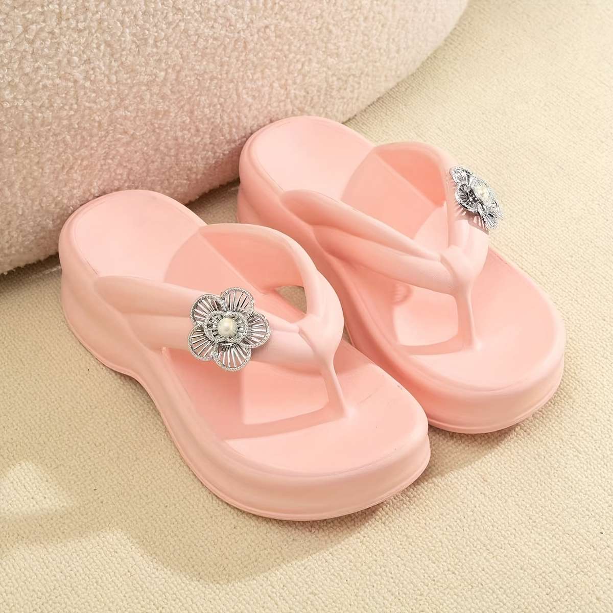 Ladies Summer Flip Flops White Uk 4.5-5