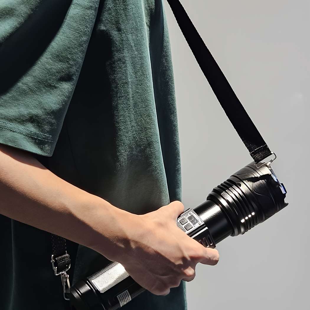 Portable 1Pc Compact Ultra Bright Led Flashlight With Emergency Reliable