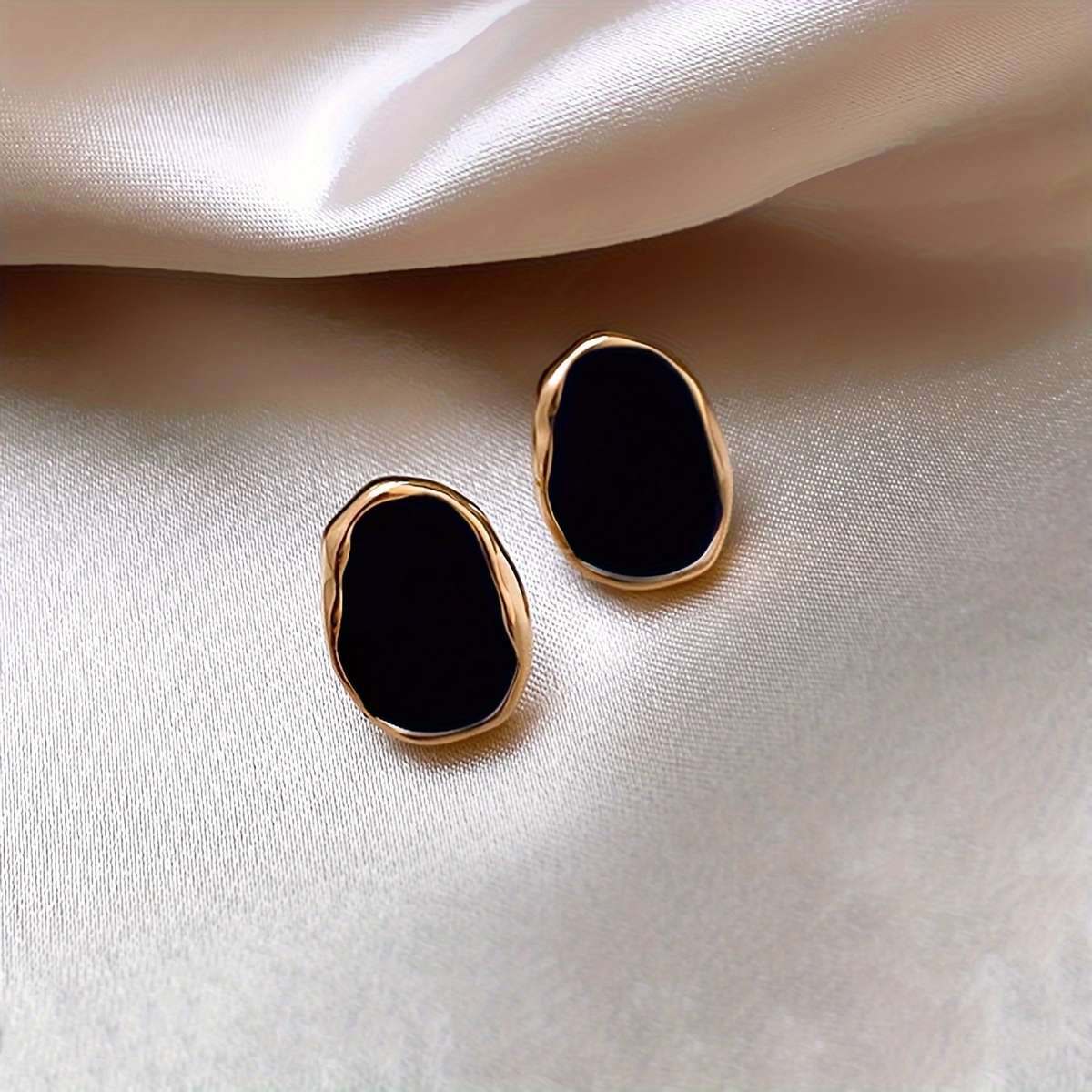 Women S Earrings Model A5A28