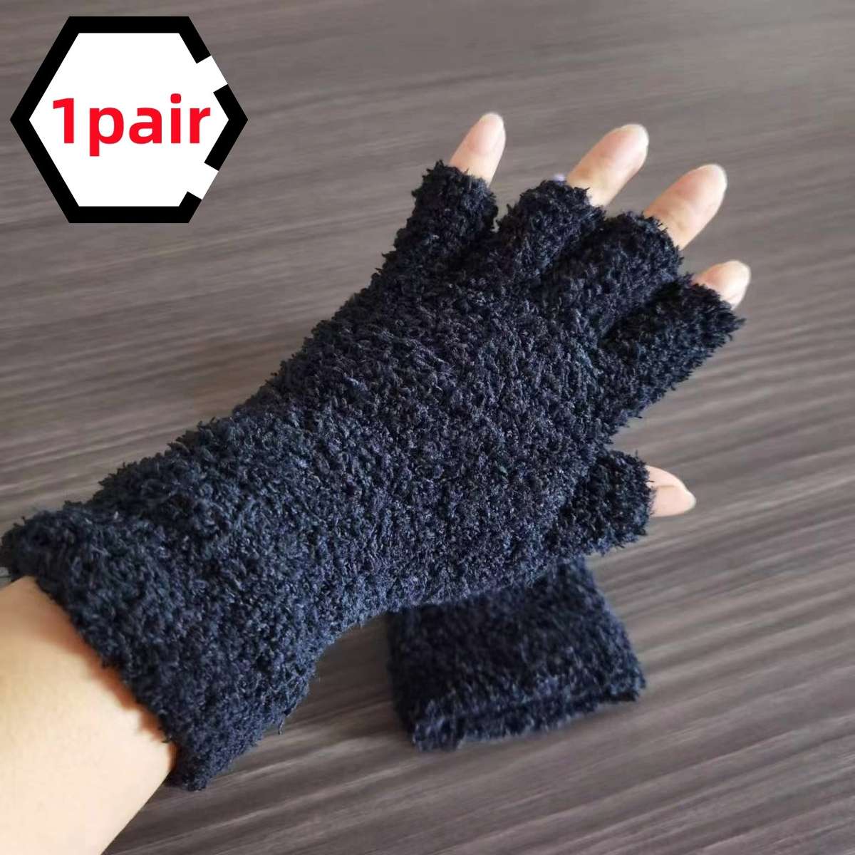 Gloves Color Green