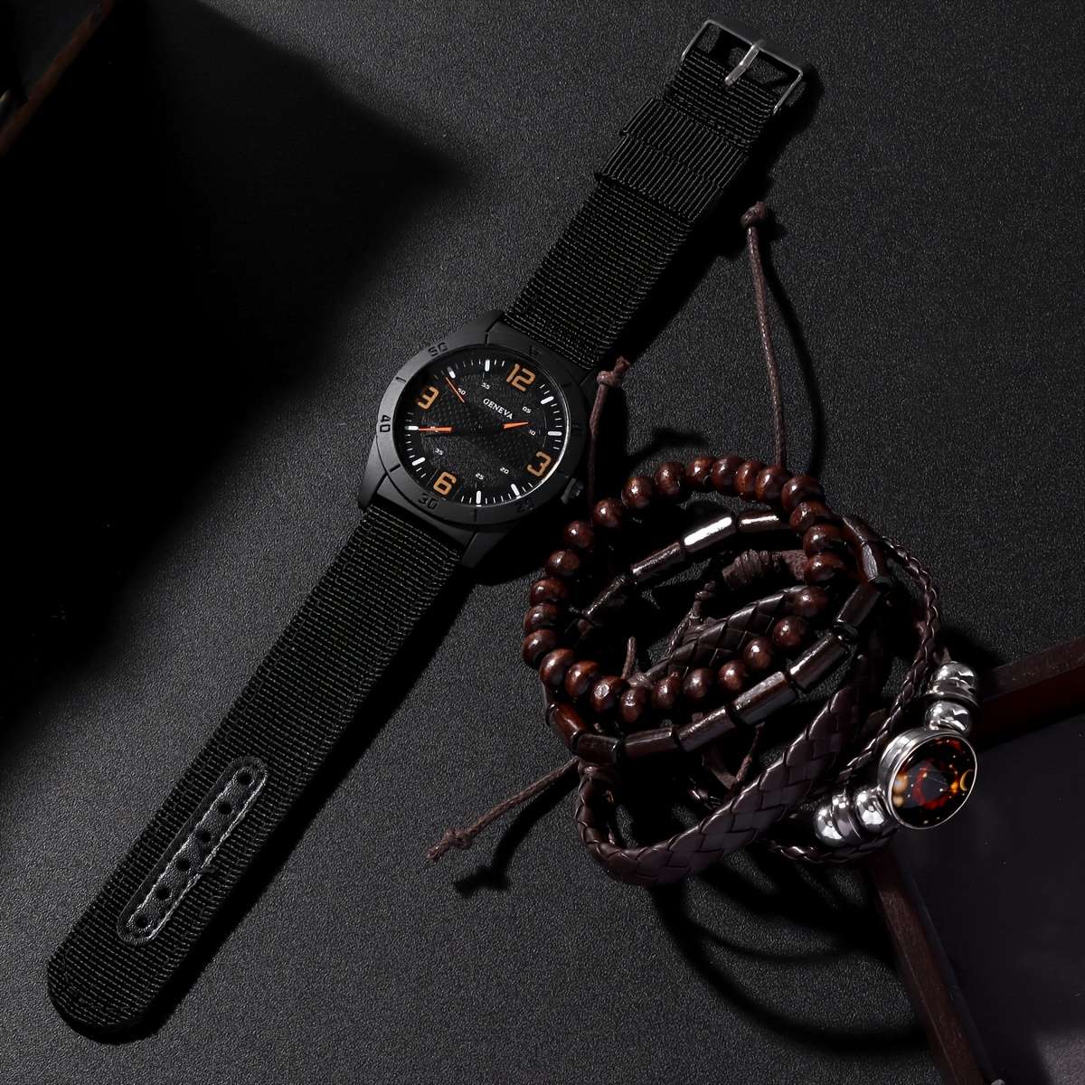 5Pcs Fashion Casual Elegant Round Retro Canvas Strap Quartz Men Watch