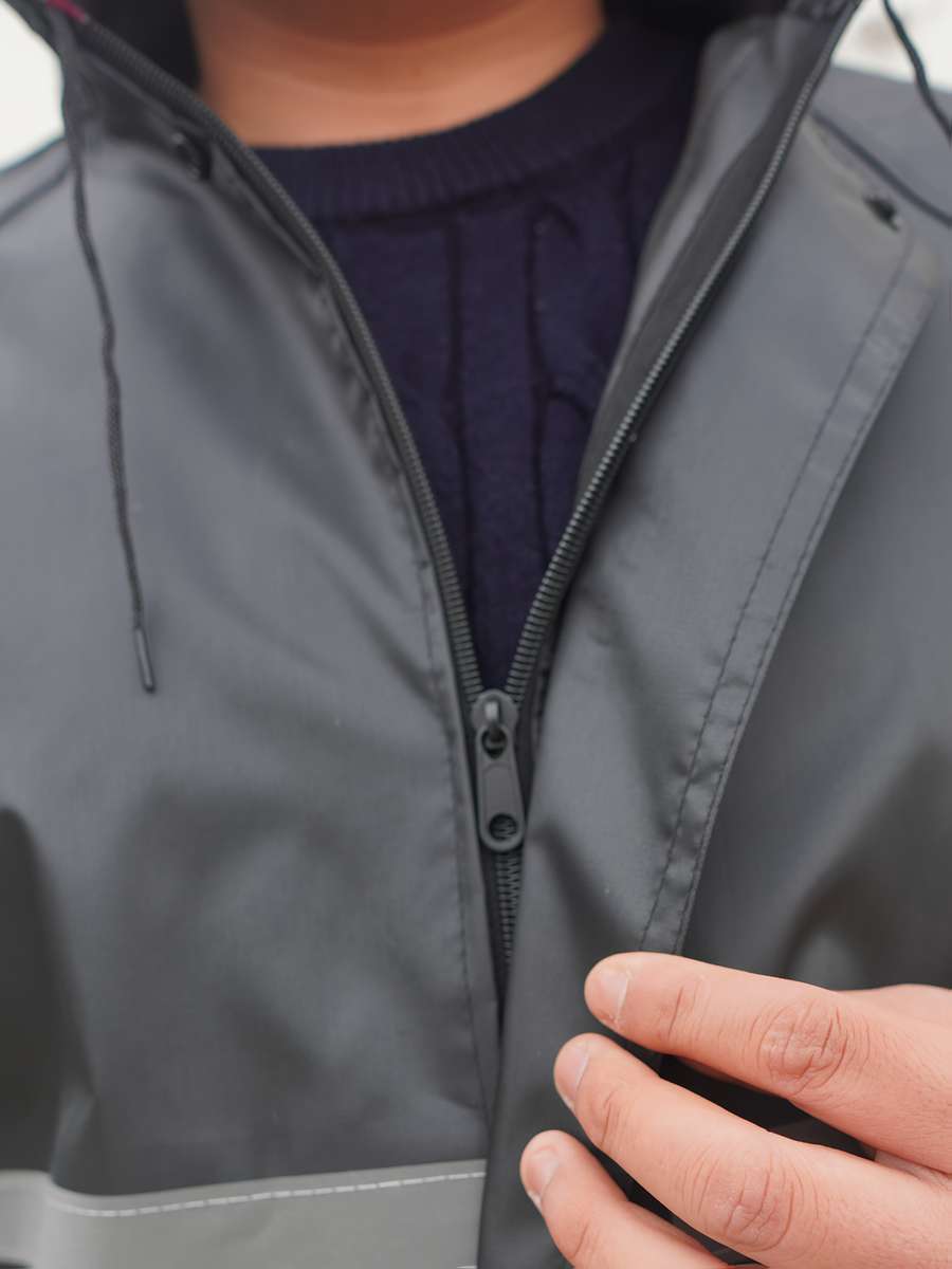 Raincoat Black Size Uk S