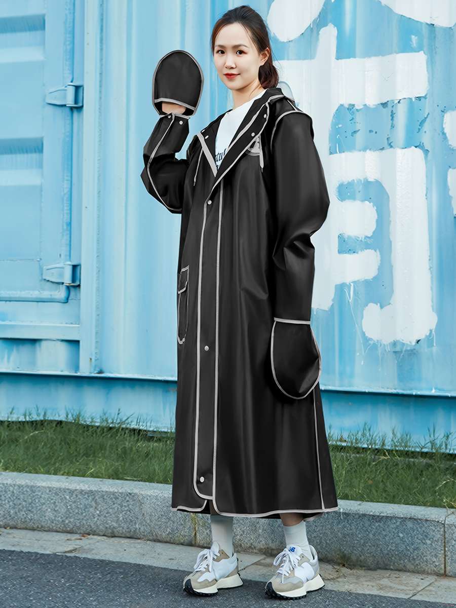 Raincoat Black Size L