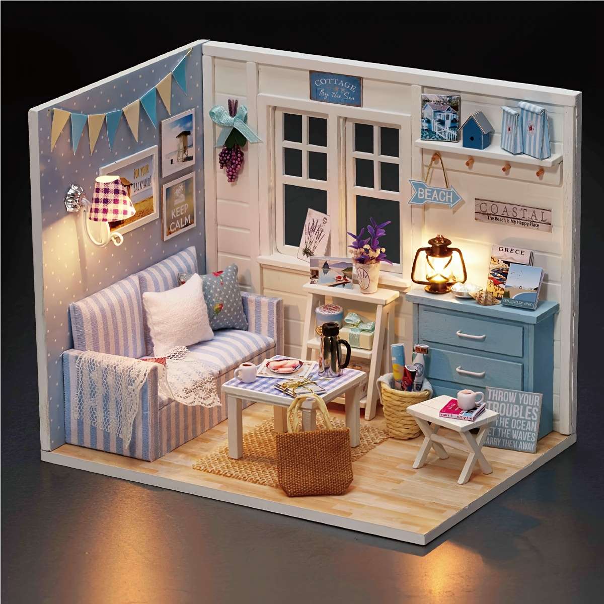 3D Model Desktop Ornament Items Fresh Sunshine  Dust Cover  Tools  Light