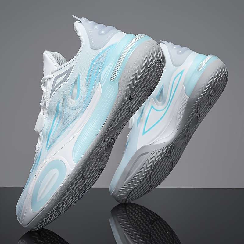 Sneakers Figure 2 Size Uk 7