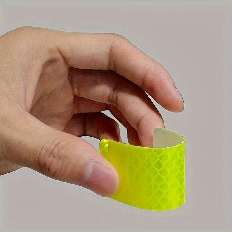 10pcs Green Car Night Safety Warning Collision Prevention Waterproof Night Light E