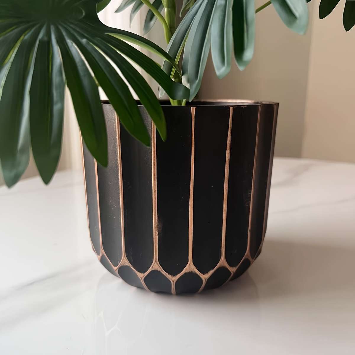 Flowerpot Color Black Brushed Golden Sizecaliber 10.5*Height 9.5Cm