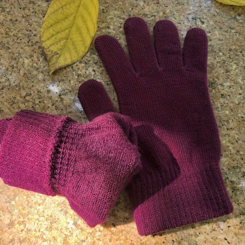 Gloves Color Red Itemsplush Gloves